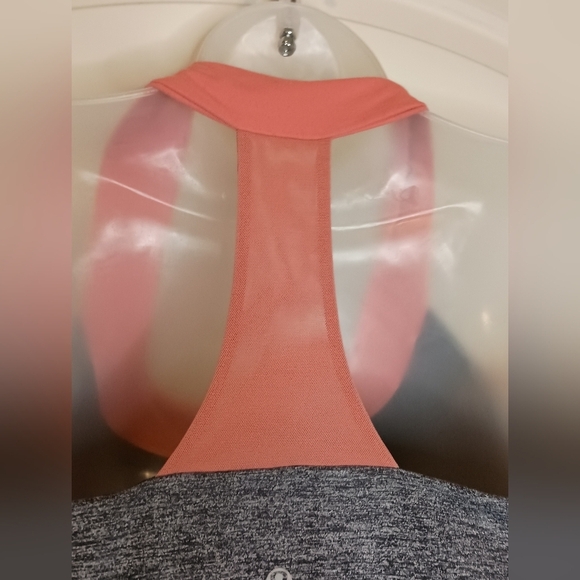 2/$30 LULULEMON Gray and Butterly pink Athletic Tank Top(#1,018) - Picture 4 of 7